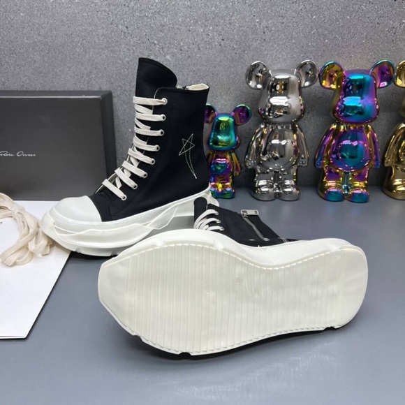 Rick Owens Black and White High-Top Sneakers - Picture 9 of 9